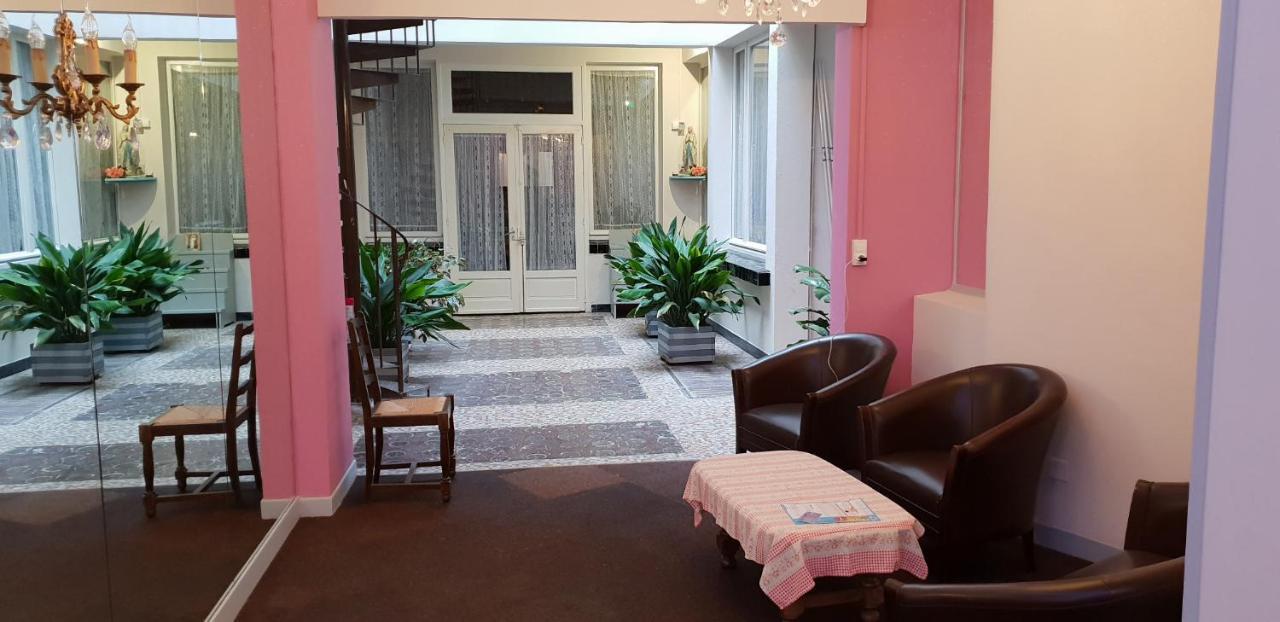 Saint Francois Xavier Hotel Lourdes